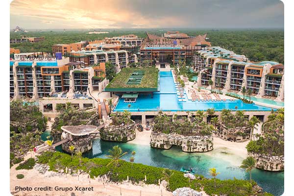 Hotel Xcaret Arte offers